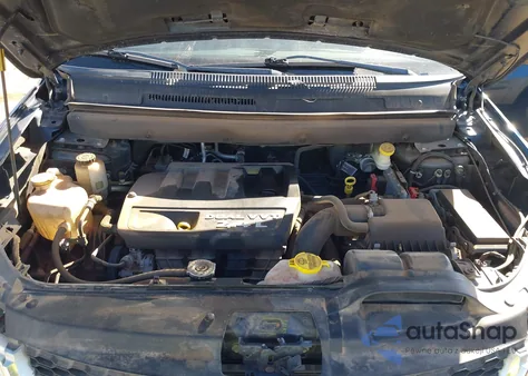 2015 Dodge Journey z USA, uszkodzony, nr VIN 3C4PDCAB5ST564663